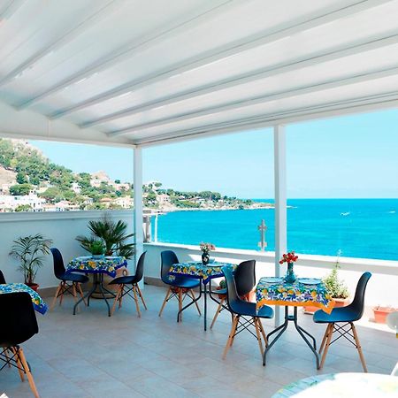B&B Una Terrazza Sul Golfo Di ספראקוואלו מראה חיצוני תמונה
