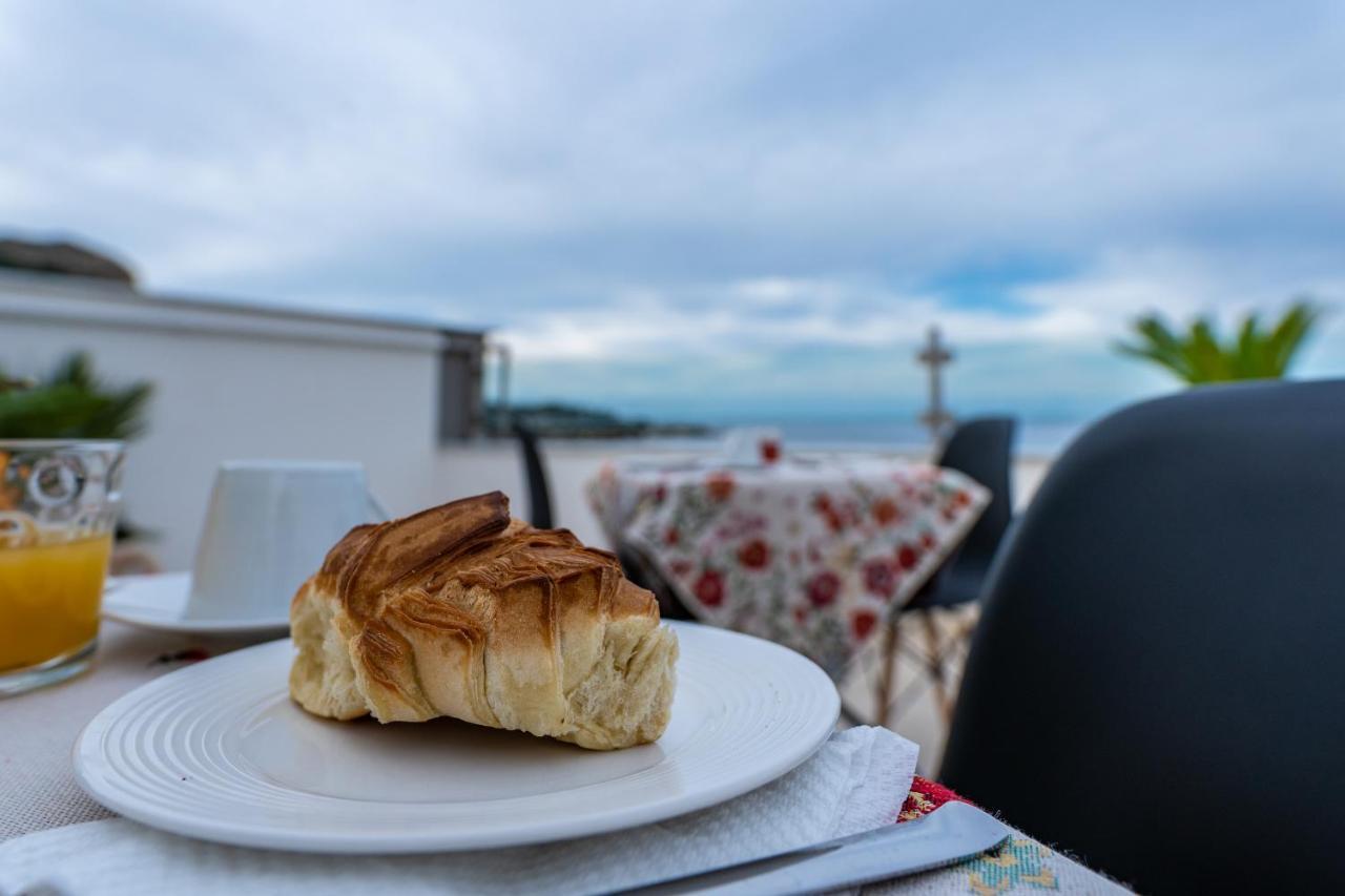 B&B Una Terrazza Sul Golfo Di ספראקוואלו מראה חיצוני תמונה