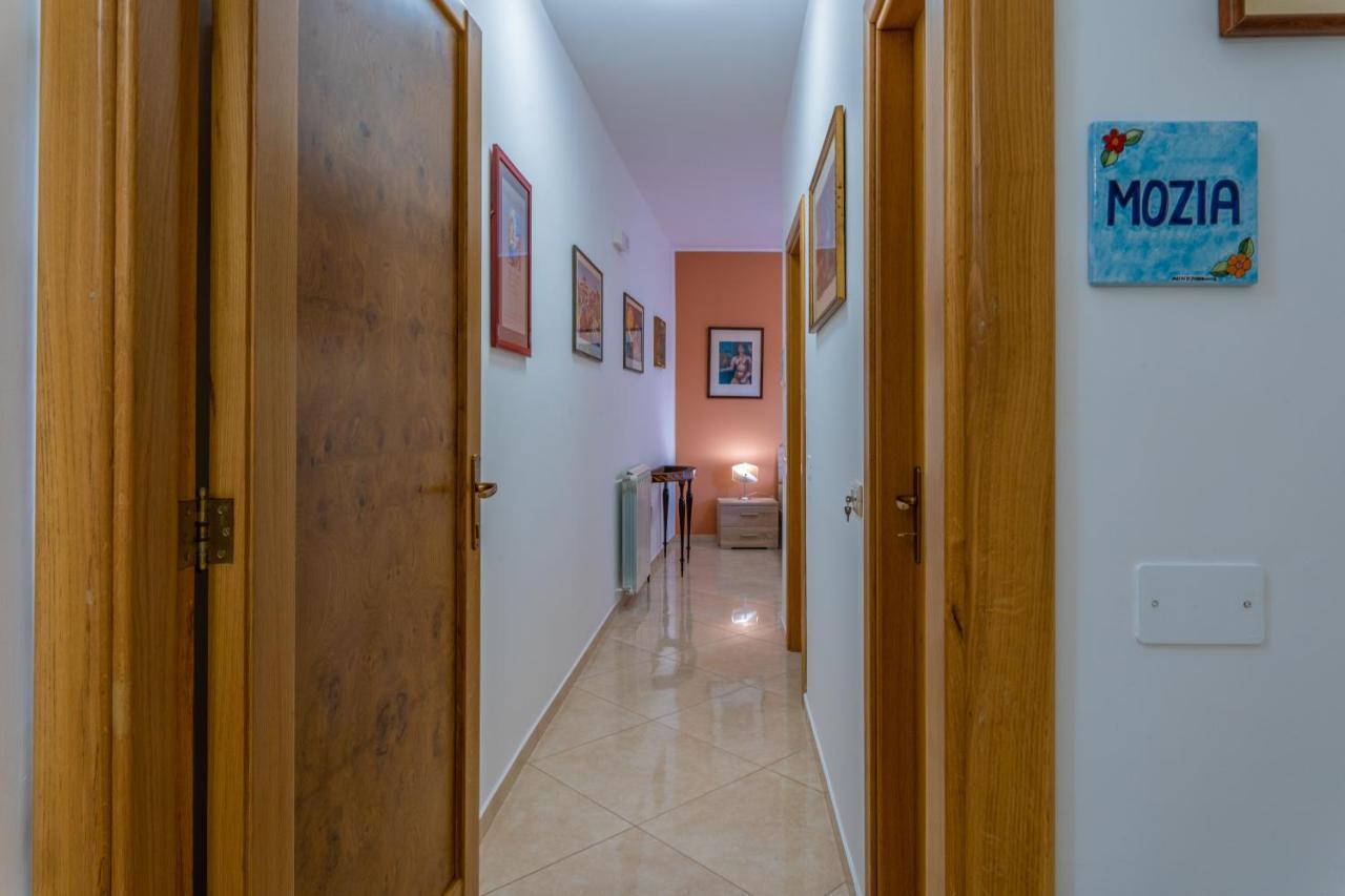 B&B Una Terrazza Sul Golfo Di ספראקוואלו מראה חיצוני תמונה